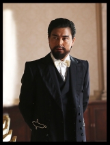 Yukiyoshi Ozawa como Hirobumi Ito em Rurouni Kenshin: Kyoto Taika-hen